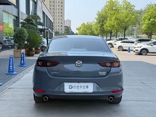2023 Mazda 3 Axela IV (BP), голубой, 1204000 рублей, вид 4