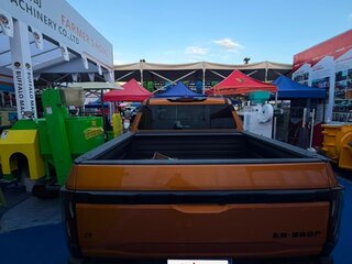 2026 Nissan Navara (Frontier) V (D27), оранжевый, 4000000 рублей, вид 1
