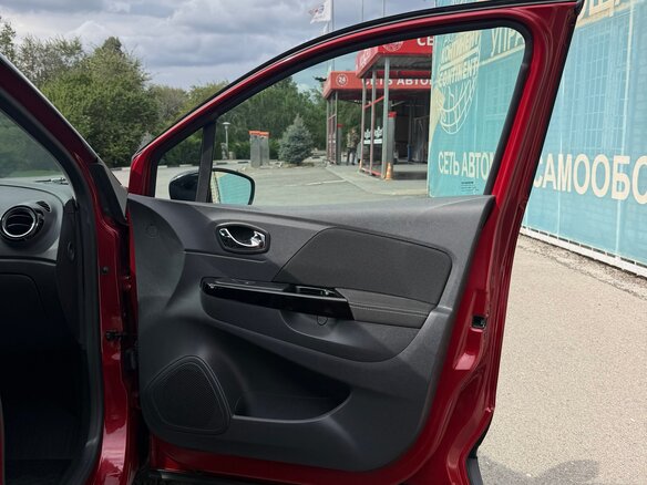 2019 Renault Kaptur I, красный, 2000000 рублей - вид 32