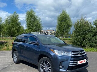 2017 Toyota Highlander III (XU50) Рестайлинг, синий, 3200000 рублей, вид 4