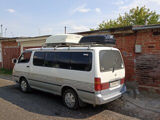 2001 Toyota HiAce H100, белый, 980000 рублей, вид 5
