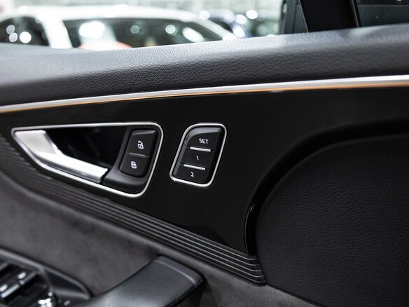 2018 Audi Q7 II (4M), чёрный - вид 13