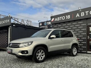 2012 Volkswagen Tiguan I Рестайлинг, серебристый, 1429000 рублей, вид 3