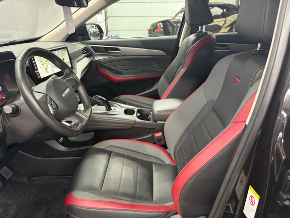 2023 Haval F7x I Рестайлинг, чёрный - вид 12
