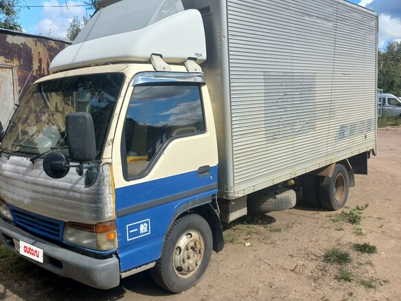 1994 Isuzu Elf (N-series), синий, 1500000 рублей
