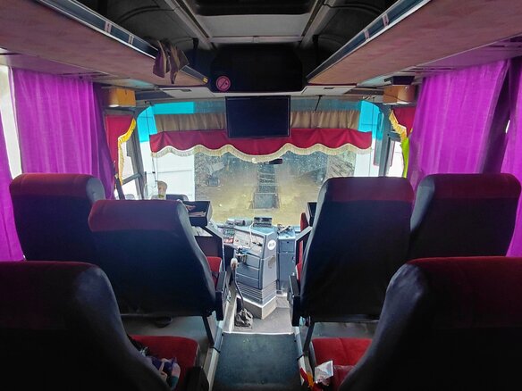 1987 Neoplan Centroliner, красный, 2100000 рублей - вид 6