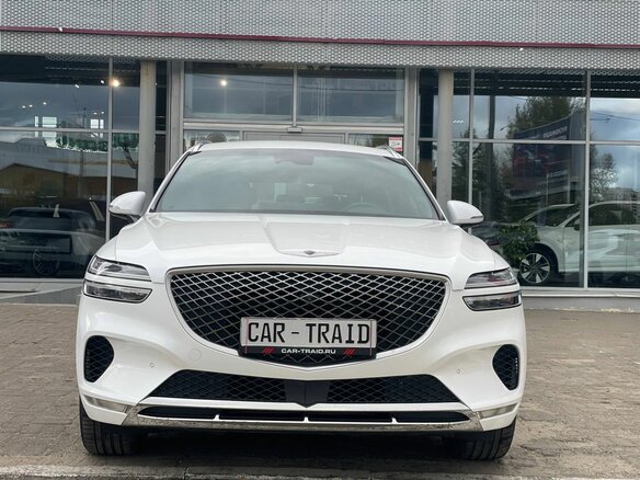 2022 Genesis GV70 I, белый, 3849000 рублей - вид 2