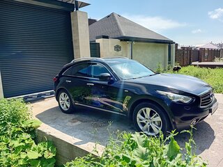 2016 Infiniti QX70, чёрный, 2370000 рублей, вид 4
