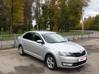 2014 Skoda Rapid I, серебристый, 700000 рублей, вид 3