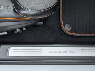 2018 Volvo V90 Cross Country I, белый, 3650000 рублей, вид 5