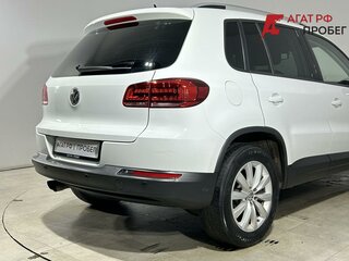 2016 Volkswagen Tiguan I Рестайлинг, белый, 1800000 рублей, вид 3