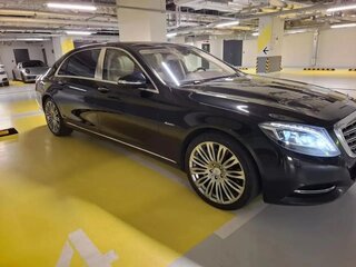 2015 Mercedes-Benz Maybach S-Класс 400 I (X222), чёрный, 3200000 рублей, вид 4