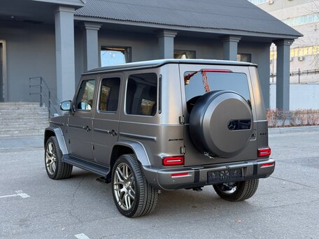 2025 Mercedes-Benz G-Класс AMG 63 AMG II (W465) Рестайлинг, золотистый, 27990000 рублей, вид 4
