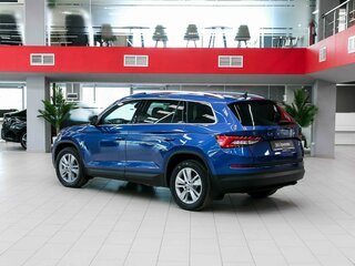 2020 Skoda Kodiaq I, синий, 2390000 рублей, вид 4