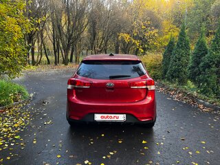 2016 Kia Rio III Рестайлинг, красный, 1035000 рублей, вид 5
