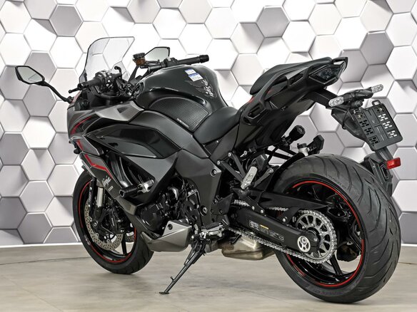 2024 Kawasaki Ninja 1000 SX, чёрный, 1279000 рублей - вид 7