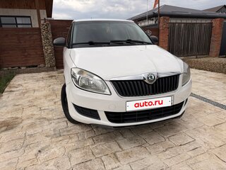 2012 Skoda Fabia II Рестайлинг, белый, 350000 рублей, вид 5