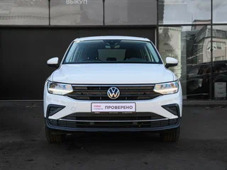 2021 Volkswagen Tiguan II Рестайлинг, белый, 2298000 рублей, вид 2