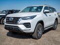 2025 Toyota Fortuner II Рестайлинг, белый, 5780548 рублей