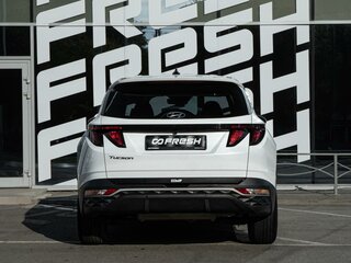 2021 Hyundai Tucson IV, белый, 2575000 рублей, вид 4