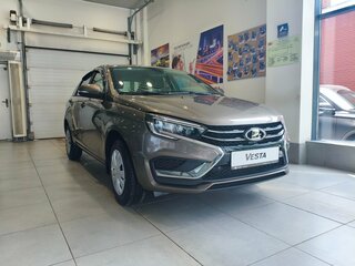 2026 Lada (ВАЗ) Vesta I Рестайлинг (NG), коричневый, 1705000 рублей, вид 3