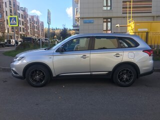 2019 Mitsubishi Outlander III Рестайлинг 3, серебристый, 2699000 рублей, вид 3