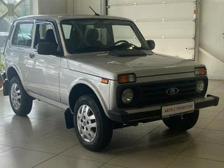 2024 Lada (ВАЗ) Niva Legend I, серебристый, 874000 рублей, вид 1