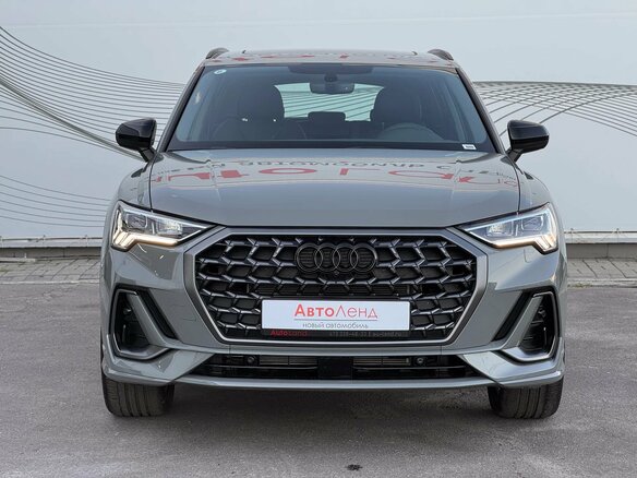 2026 Audi Q3 35 TFSI II (F3), серый, 3890000 рублей - вид 1