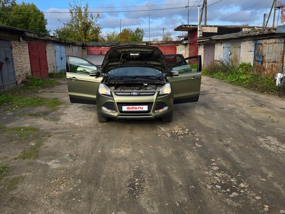 2014 Ford Kuga II, зелёный - вид 1