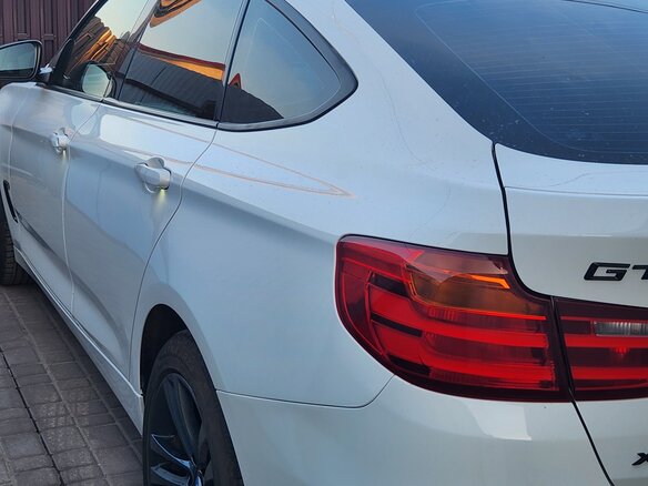 2015 BMW 3 серии Gran Turismo 320d xDrive VI (F3x), белый, 1900000 рублей - вид 6