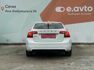 2017 Volvo S60 II Рестайлинг, белый, 1500000 рублей, вид 5