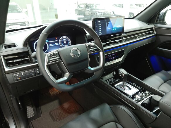 2025 KGM Rexton, серый, 6045000 рублей - вид 9
