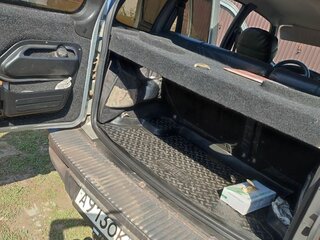 2011 Chevrolet Niva I Рестайлинг, серебристый, 450000 рублей, вид 5