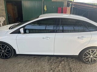 2012 Ford Focus III, белый, 800000 рублей, вид 3