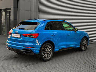 2019 Audi Q3 35 TFSI II (F3), голубой, 3099000 рублей, вид 5