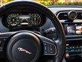 2016 Jaguar F-Pace I, белый, 2390000 рублей - вид 10