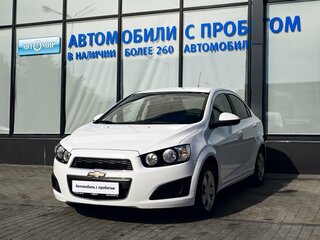 2015 Chevrolet Aveo II, белый, 789000 рублей, вид 1