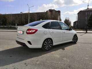 2024 Lada (ВАЗ) Granta Sport I Рестайлинг, белый, 1350000 рублей, вид 3