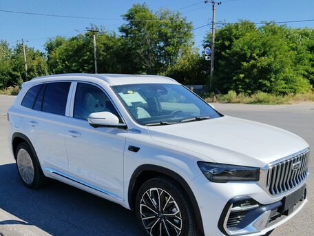 2026 Geely Monjaro (Xingyue L) I Рестайлинг 2 (China Market), белый, 4100000 рублей, вид 2