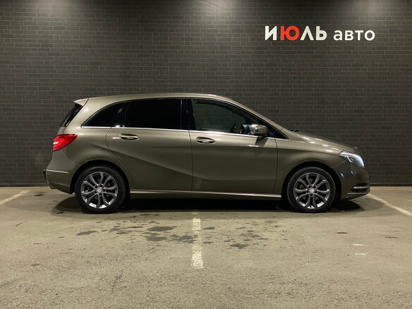 2013 Mercedes-Benz B-Класс 200 II (W246), серый, 1100000 рублей - вид 3