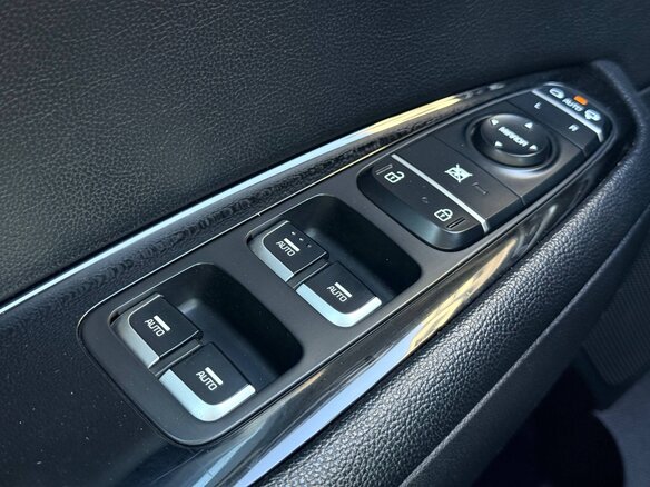 2017 Kia Optima IV, белый, 1630000 рублей - вид 18