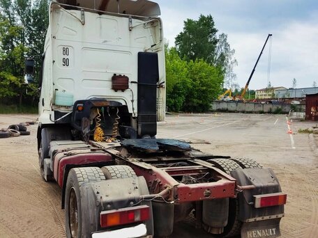 1999 Renault Premium, белый, 980000 рублей, вид 3