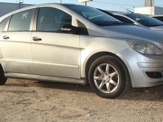 2006 Mercedes-Benz B-Класс 200 I (W245), серебристый, 655000 рублей, вид 5