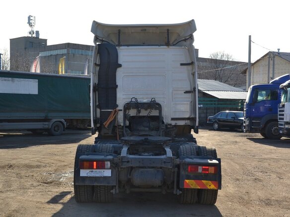 2011 Volvo FM, белый - вид 4