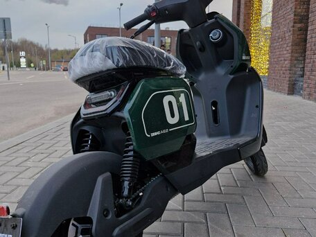 2024 Zeeho AE2, зелёный, 180000 рублей, вид 2