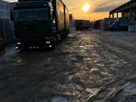 1999 Scania 4-Series, зелёный, 2050000 рублей, вид 4