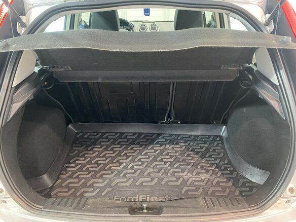2008 Ford Fiesta Mk5, серебристый - вид 20