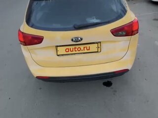 2015 Kia Ceed II, жёлтый, 750000 рублей, вид 4