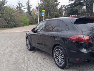 2011 Porsche Cayenne Diesel II (958), чёрный, 2499000 рублей, вид 5