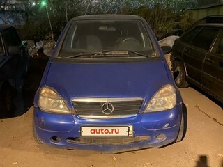 2000 Mercedes-Benz A-Класс 140 I (W168), синий, 330000 рублей, вид 3